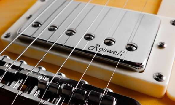parts of a guitar